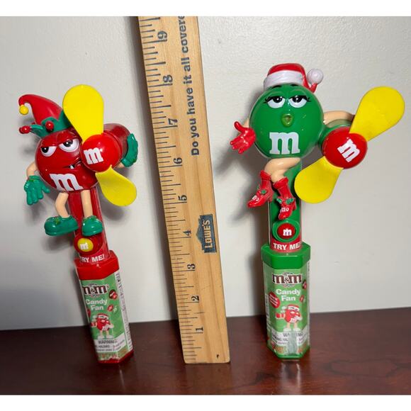 Set of 2 M&M Christmas Green Fan and Red Candy Holiday Hand Fan NO Candy - Picture 4 of 8